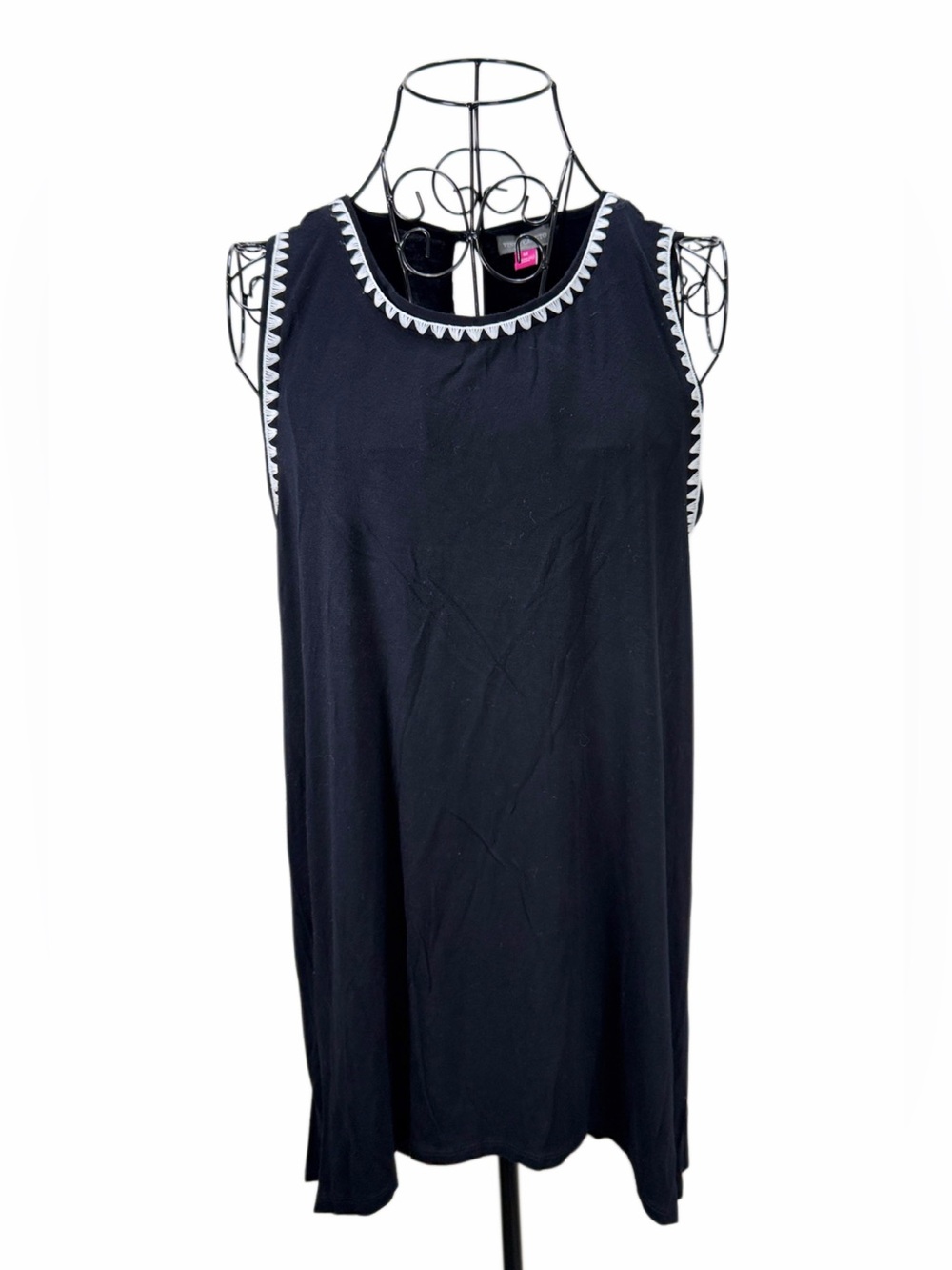 Vince Camuto Black Tunic with White Trim Pink Tag Size M